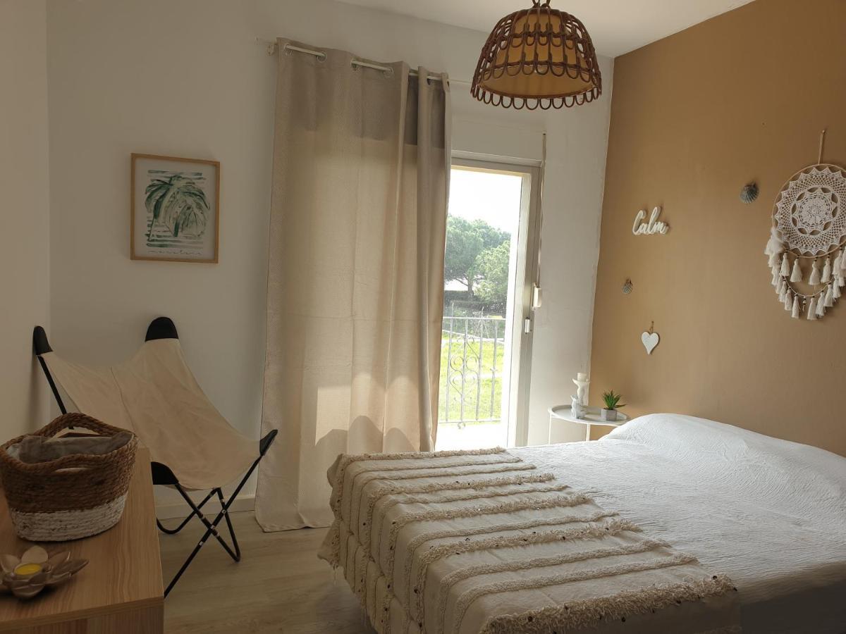 Oh! Cinnamon Beach Guest House Isla Canela Exterior photo