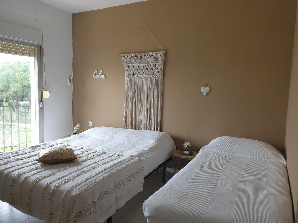 Oh! Cinnamon Beach Guest House Isla Canela Exterior photo
